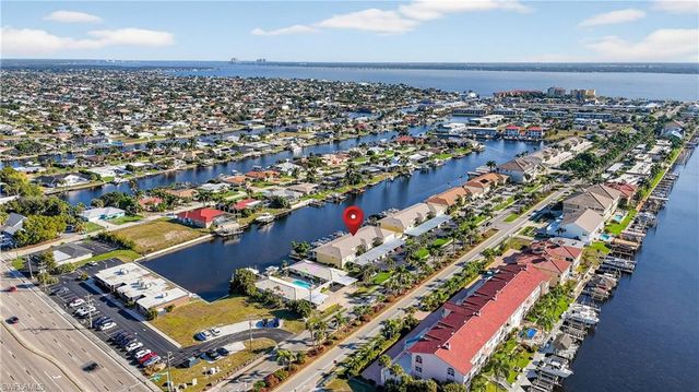 1621 Beach PKWY # 203, Cape Coral, FL 33904