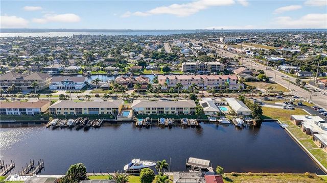 1621 Beach PKWY # 203, Cape Coral, FL 33904