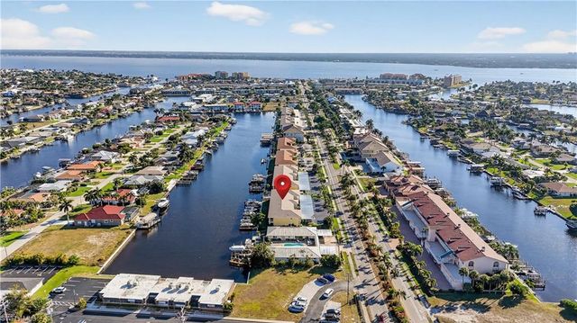 1621 Beach PKWY # 203, Cape Coral, FL 33904