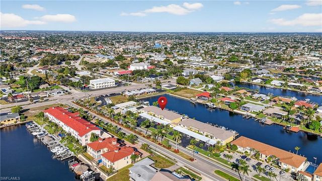 1621 Beach PKWY # 203, Cape Coral, FL 33904
