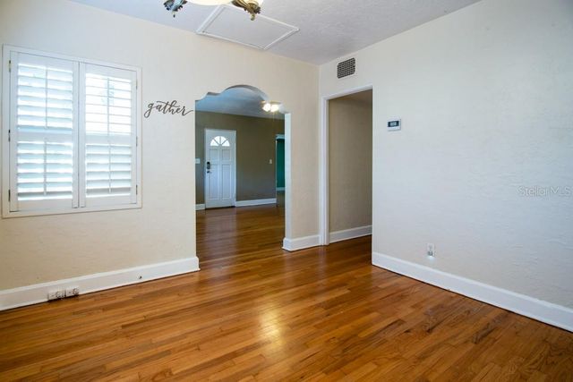 1840 BAYLARIAN BOULEVARD, Orlando, FL 32806