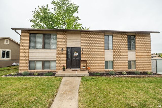 5037 S 2875 W, Roy, UT 84067