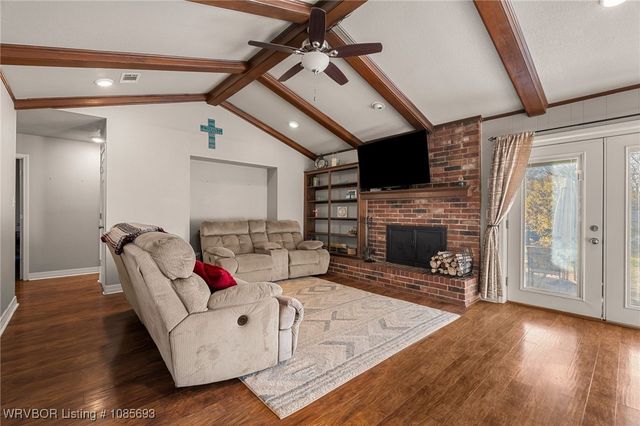 1501 N 13th Street, Van Buren, AR 72956