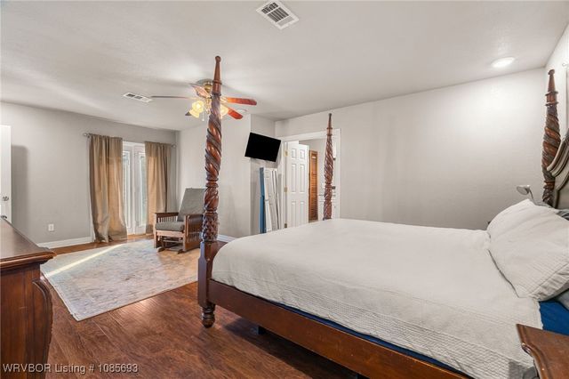 1501 N 13th Street, Van Buren, AR 72956