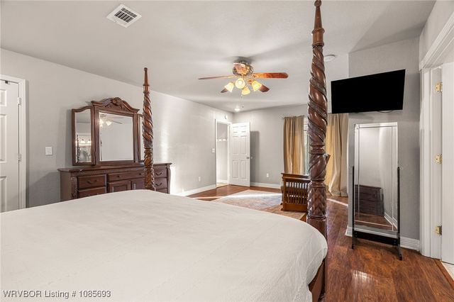 1501 N 13th Street, Van Buren, AR 72956