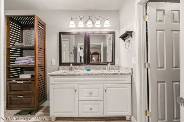 1501 N 13th Street, Van Buren, AR 72956