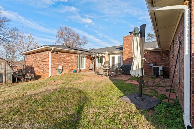 1501 N 13th Street, Van Buren, AR 72956