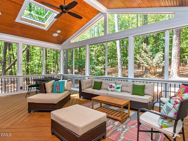 5913 Dunbarton Way, Raleigh, NC 27613