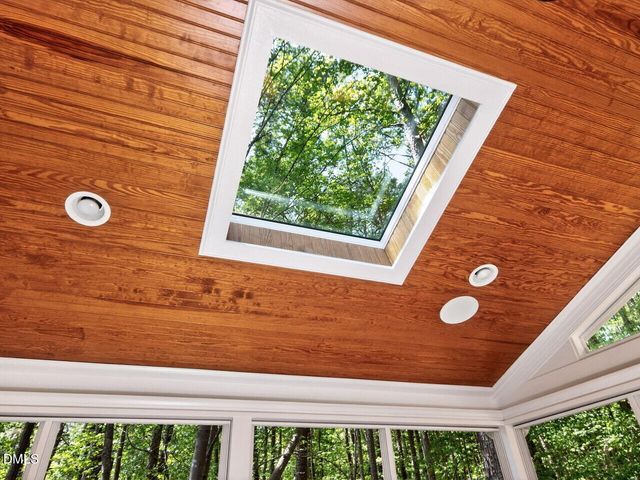 5913 Dunbarton Way, Raleigh, NC 27613