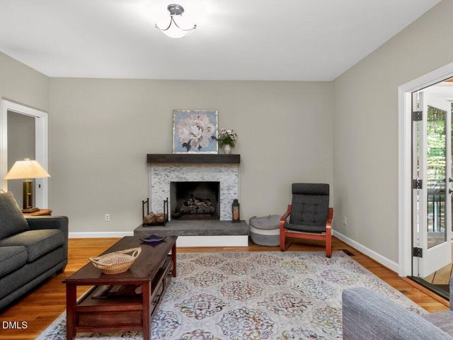 5913 Dunbarton Way, Raleigh, NC 27613