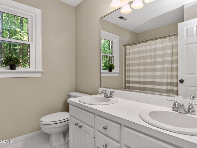 5913 Dunbarton Way, Raleigh, NC 27613