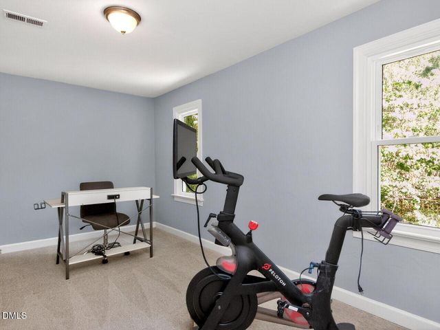 5913 Dunbarton Way, Raleigh, NC 27613