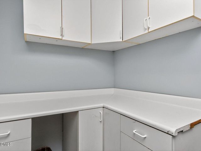 5913 Dunbarton Way, Raleigh, NC 27613