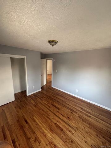 1005 Broadway, Westbury, NY 11590