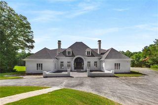 1000 Grayson Parkway, Grayson, GA 30017