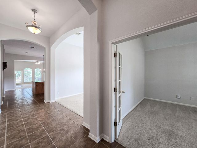 9901 Bundoran DR, Austin, TX 78717