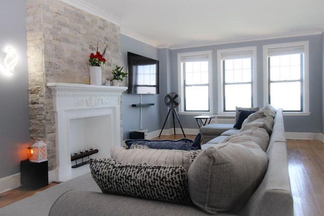 7321 S South Shore Drive 7B, Chicago, IL 60649