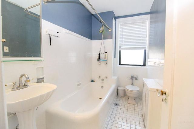 7321 S South Shore Drive 7B, Chicago, IL 60649