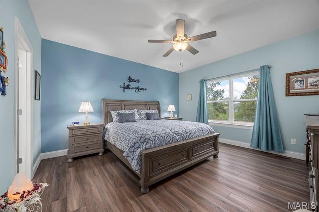 116 Columbia Meadows Lane, O'fallon, MO 63366