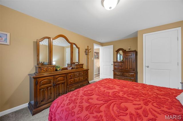 116 Columbia Meadows Lane, O'fallon, MO 63366