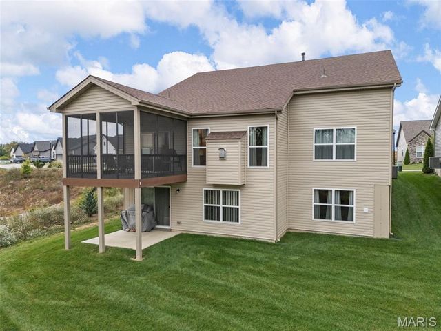 116 Columbia Meadows Lane, O'fallon, MO 63366