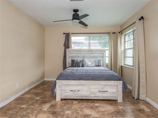 1902 4th Avenue, Vero Beach, FL 32960