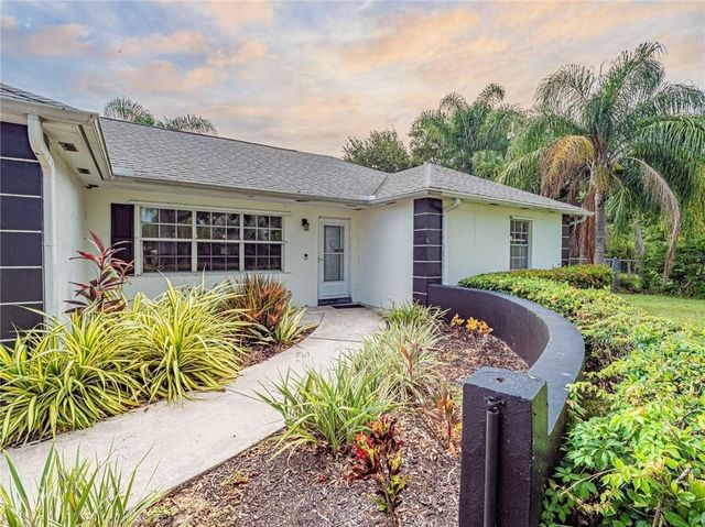 1902 4th Avenue, Vero Beach, FL 32960