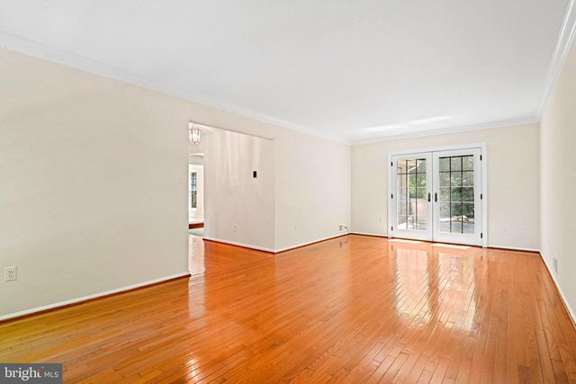 11311 HANDLEBAR RD, Reston, VA 20191