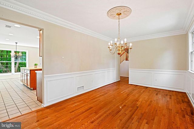 11311 HANDLEBAR RD, Reston, VA 20191
