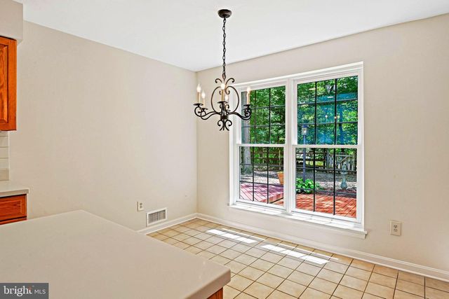 11311 HANDLEBAR RD, Reston, VA 20191