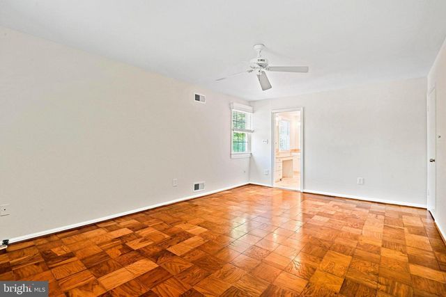 11311 HANDLEBAR RD, Reston, VA 20191
