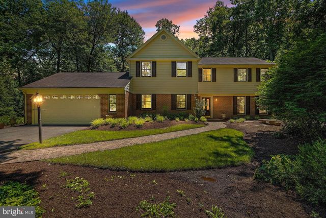 11311 HANDLEBAR RD, Reston, VA 20191