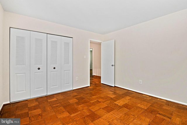 11311 HANDLEBAR RD, Reston, VA 20191