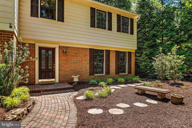 11311 HANDLEBAR RD, Reston, VA 20191