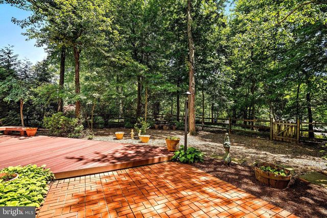 11311 HANDLEBAR RD, Reston, VA 20191