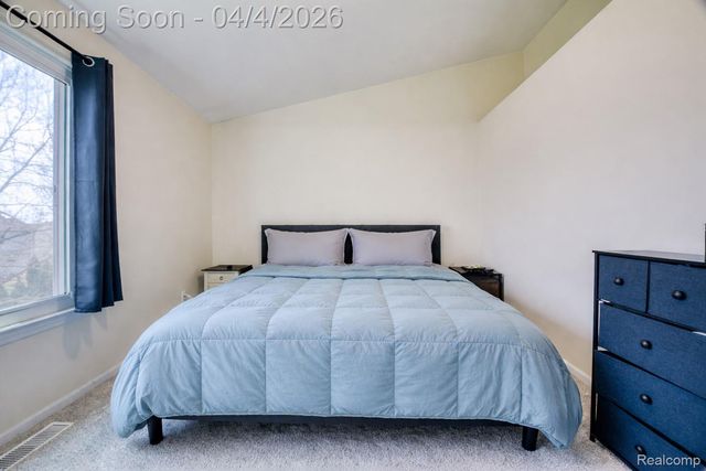 7087 Hogan Drive, York Charter Township, MI 48197