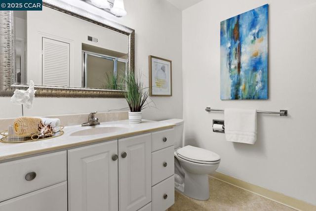 1816 Golden Rain Rd 13, Walnut Creek, CA 94595