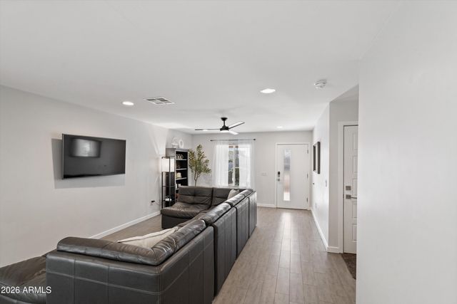 2324 E HARVARD Street, Phoenix, AZ 85006