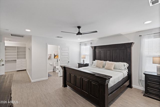 2324 E HARVARD Street, Phoenix, AZ 85006