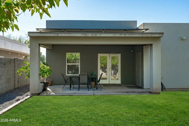 2324 E HARVARD Street, Phoenix, AZ 85006