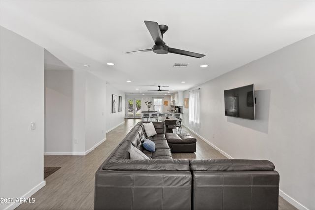 2324 E HARVARD Street, Phoenix, AZ 85006