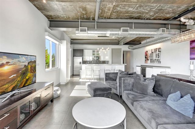 110 SE 2nd ST 203, Delray Beach, FL 33444