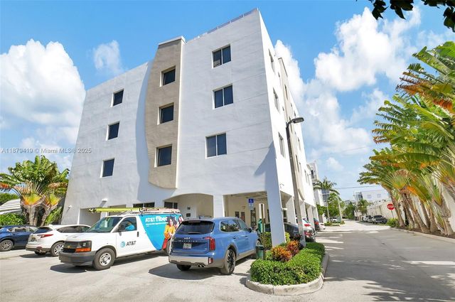 110 SE 2nd ST 203, Delray Beach, FL 33444