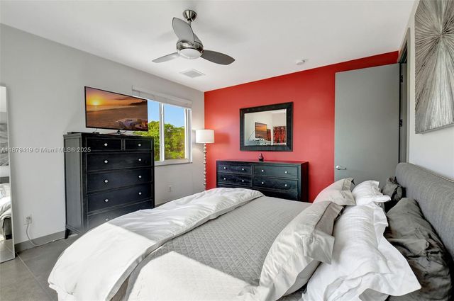 110 SE 2nd ST 203, Delray Beach, FL 33444
