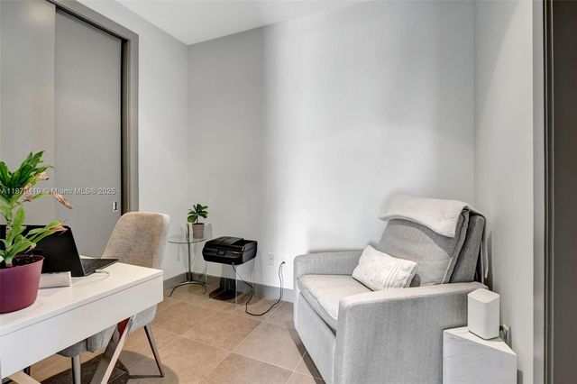 110 SE 2nd ST 203, Delray Beach, FL 33444