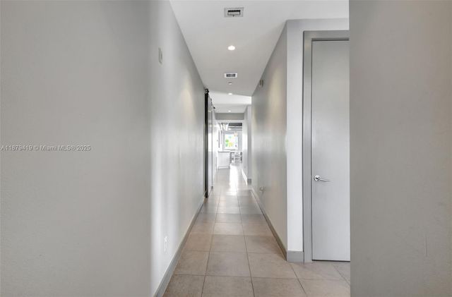 110 SE 2nd ST 203, Delray Beach, FL 33444