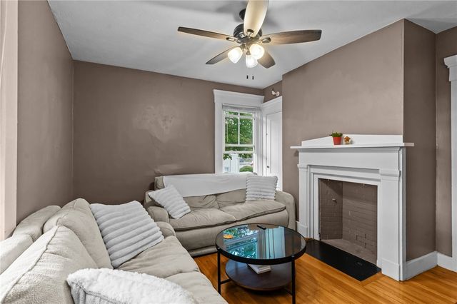 21 Federal Street, Warren, RI 02885