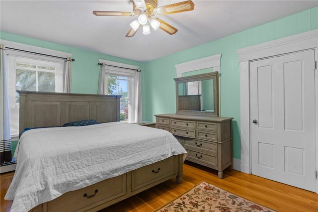 21 Federal Street, Warren, RI 02885