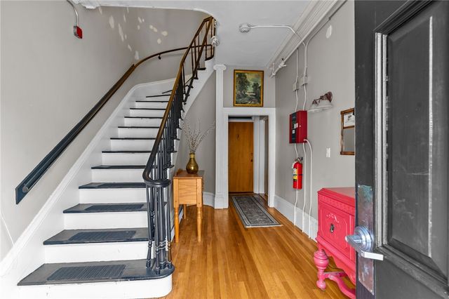 21 Federal Street, Warren, RI 02885