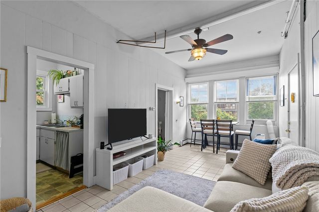 21 Federal Street, Warren, RI 02885